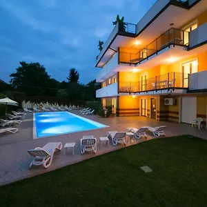 Apartahotel Garda Palace Peschiera del Garda