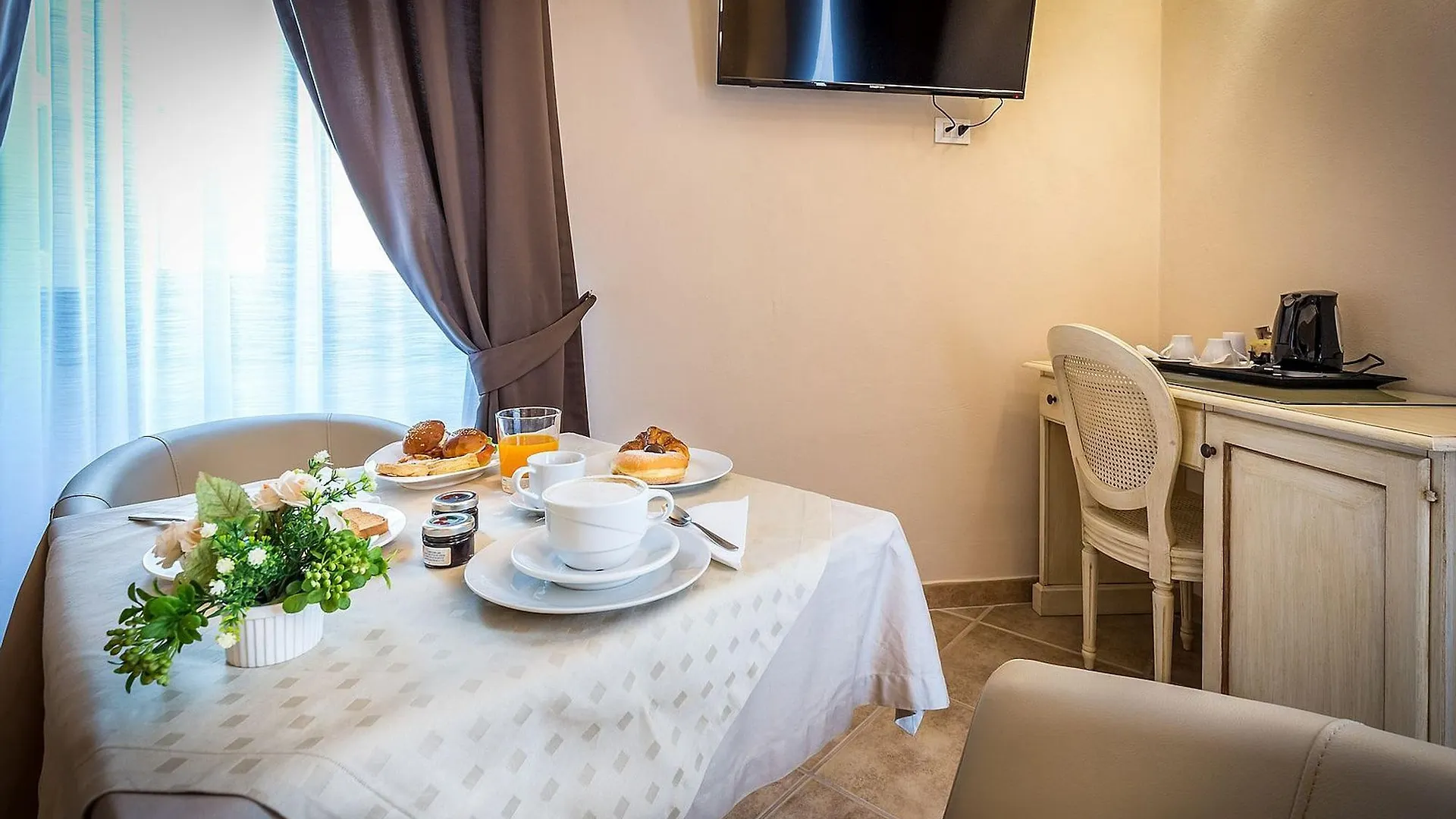 Bed and Breakfast Sognando Firenze Florencia